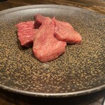 Yakiniku Ushijirushi Kyobashi Edoguran Ten - 