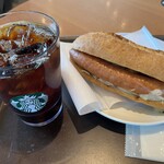 Starbucks Coffee Sapporo Kitano Ten - ふわふわ、噛みごたえの有るパン、ソーセージ美味い！