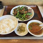 Sakari - レバニラ定食1500円