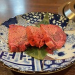 焼肉ホルモン じょうじ - 上牛タン