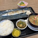 Sapporo Nijou Ichiba Ooiso - 秋刀魚定食