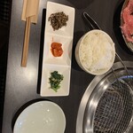 焼肉八七 - 