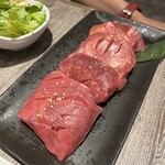 Kuroge Wagyu Owari Gyu Yakiniku Yutaka - 