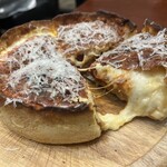 Butcher Republic Yokohama Akarenga Chicago Pizza & Beer - シカゴチーズリパブリック