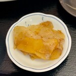 台湾四川料理 東華楼 - ピリ辛の搾菜