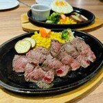 クラフトビールと肉が旨いカフェ Queen of Meat's - 料理写真: