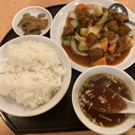 銘菜館 - 酢豚定食