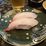 Kaisen Sushi Sushimatsu - カンパチ　脂がのってて美味い!!　この後色々食べたけど写真取るの忘れちゃった