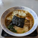 Restaurant Ran - ワンタンメン   並