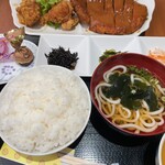 お食事処 十八番屋 - 