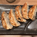 Kanamachi Shoten - 餃子