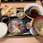 海鮮お食事処 銀蔵 - 