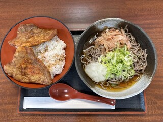 Orebo Station Yone Matsu Ten - ソースカツ丼&おろしそば