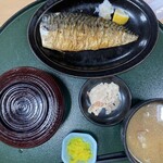 どんこの里いぬかい - 塩サバ定食豚汁付き