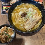 Haruichiya Sandaime Menjuku Hon Ten - 春一味噌らーめん＋えびのふりかけごはん(おじや風)