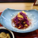 Japanese cuisine Nemutaro - 菊花の酢漬け（酢の物？）