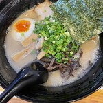 Hakata Tonkotsu Ramen Shirohige - 