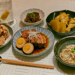 季節の食材を生かした小料理