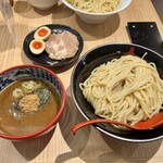 mitasei menjo Kyoto Shijo Karasuma Ten - つけ麺スタンダードの大盛り