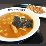 煮干しラーメン山岡家 - 料理写真: