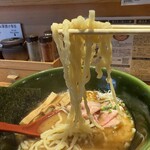 焼きあご塩らー麺 たかはし - 