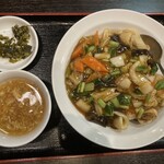 Rou Shisen Marina Hoppu Ten - 海鮮中華丼1,080円