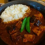 スキレットカレーこな雪とんとん - 料理写真: