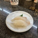 伊豆の回転寿司 花まる銀彩 - 鱸