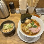 本町製麺所 中華そば工房 - 