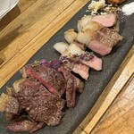 串打ちジビエと鰻串 新宿寅箱 - 