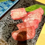 Nihonbashi Ningyocho Yakiniku Keyaki Jinbocho Ten - 