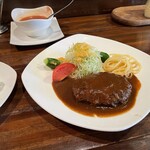 洋食屋 ニューとん - 料理写真: