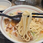 すぱいす - ちゃんぽん具材をシフト、もっちり太麺