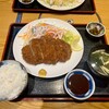 牛肉割烹 自雷也 - 料理写真:◆自雷也特製とんかつ 200g（税込1,320円） ◆お食事用セット（税込550円）