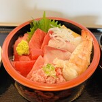 四季彩食 榊ばら - 日替わり海鮮丼定食　1,540円