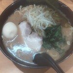 横浜ラーメン てっぺん家 - 