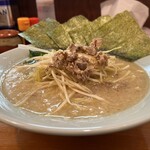 ニューラーメンショップ - 料理写真:ネギラーメン