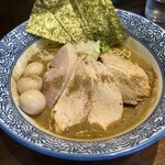 煮干し中華蕎麦 山崎 - 料理写真:特製(全部入り) 極煮干し中華蕎麦