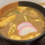 Kodawari Men Dokoro Katou - うどん屋さん特有のお出汁のカレーに魚粉プラスで味わい深くなりました