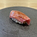 SUSHI Y - 中トロ、刺身と寿司の両方で味わえて嬉しかったです