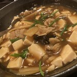 Hong Kong Shuka Keiki Kannai Ten - 豚肉と豆腐の煮込み