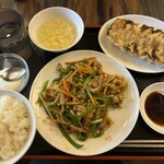 Minmin Hamamatsucho Ten - 青椒肉絲定食+餃子