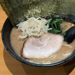 横浜ラーメン てっぺん家 - 