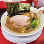 家系ラーメンぱんちっ - 料理写真:ラーメン