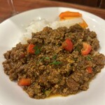 ラヂオキッチン - カレーおつまみサイズ　ミニサイズと言いつつ普通に結構量があるのと、やっぱりこのカレーも落ち着く美味しさ◎