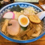 Teuchi Ramen Chiyorai - 具だくさんの五目ラーメン