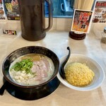 らーめん Stand R&R - 料理写真: