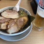 Marugen Ramen Isahaya Ten - 醤油とんこつ黒ラーメン&生ビール