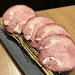 だし焼肉はし田 - 