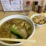 China Soba Shinmen - 塩ワンタン麺とほたて飯（小）。1,050円＋280円。